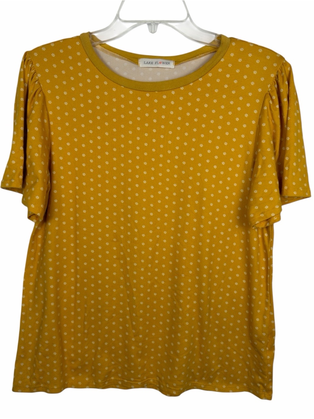 Lake Flower Women’s Yellow Short Flutter Sleeve Top W/ White Flowers. Sz Medium.